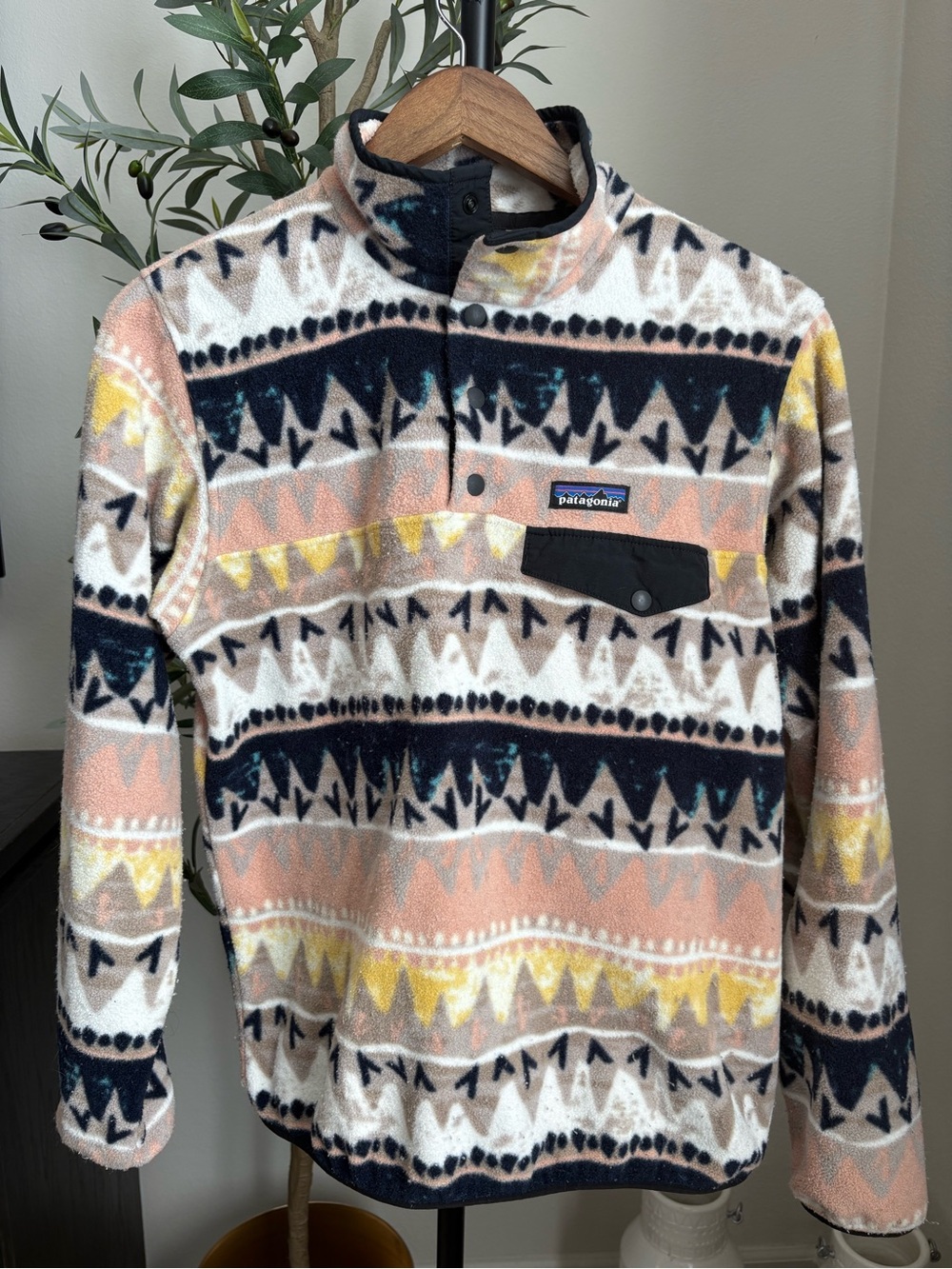 Patagonia Women's Patterned Snap-T Fleece Pullover - Multi/Peach